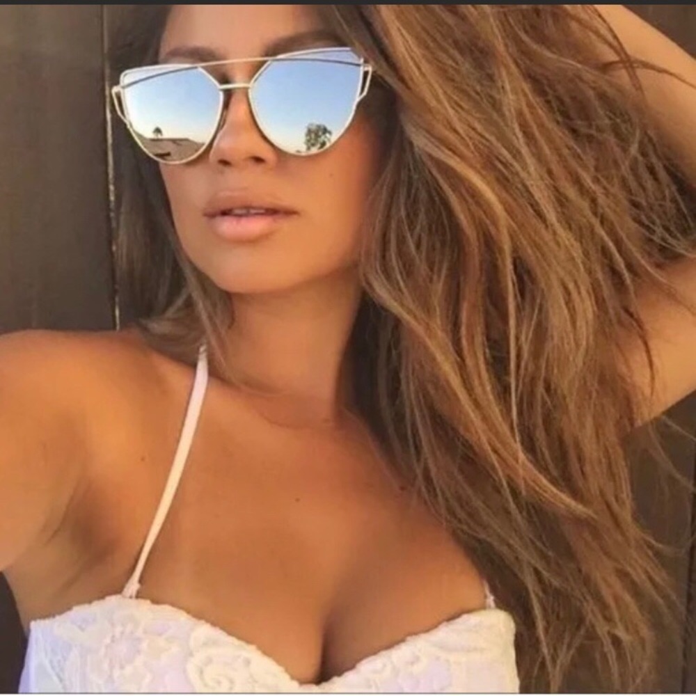 ❄️RBF Silver Cat Eye Sunglasses❄️ - Picture 4 of 8